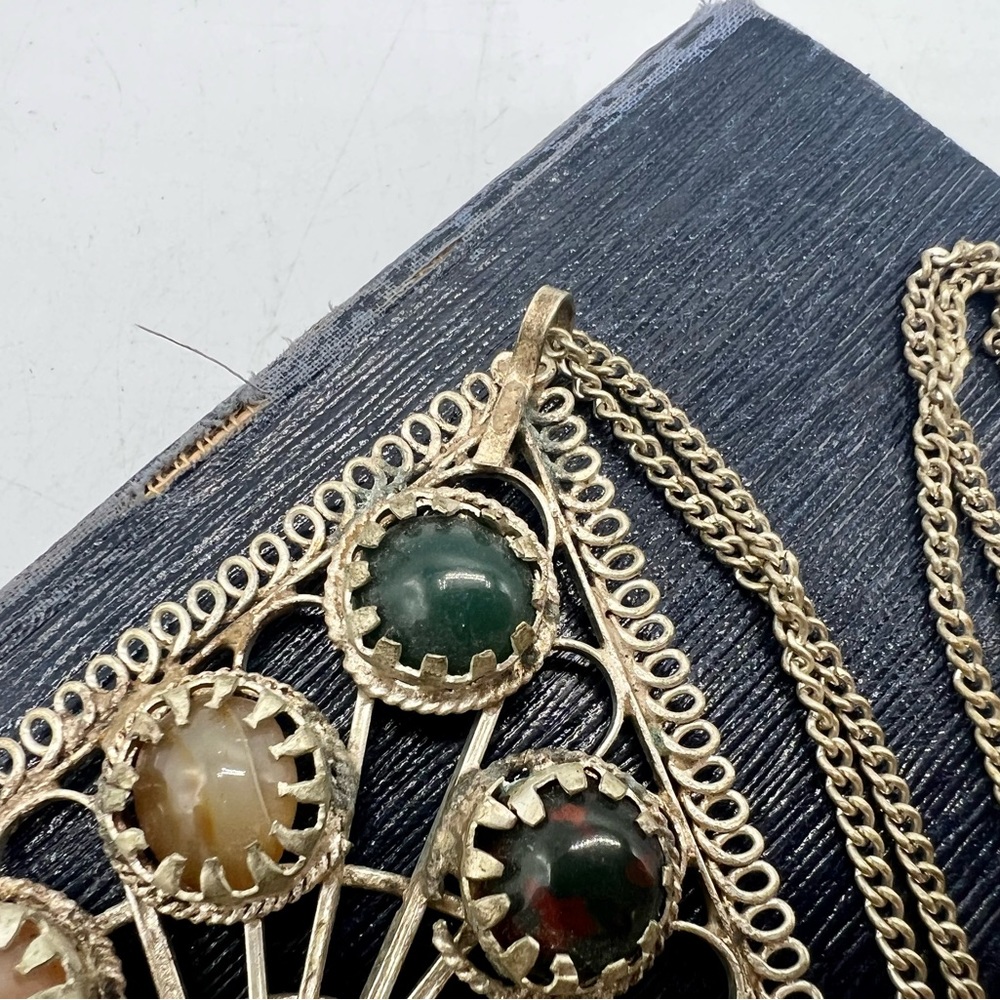 Huge chunky vintage silver tone pendant necklace 22” chain gemstones - Picture 9 of 11